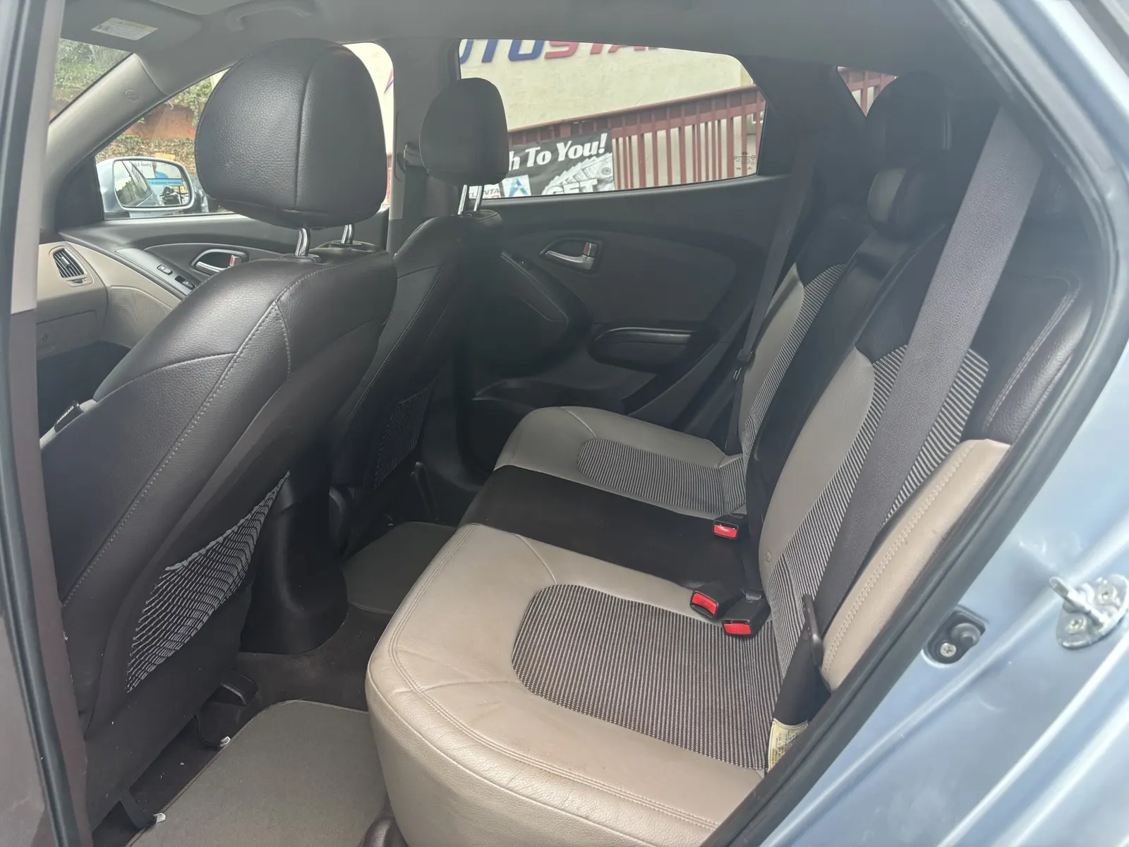2011 HYUNDAI TUCSON GLS — photo 6