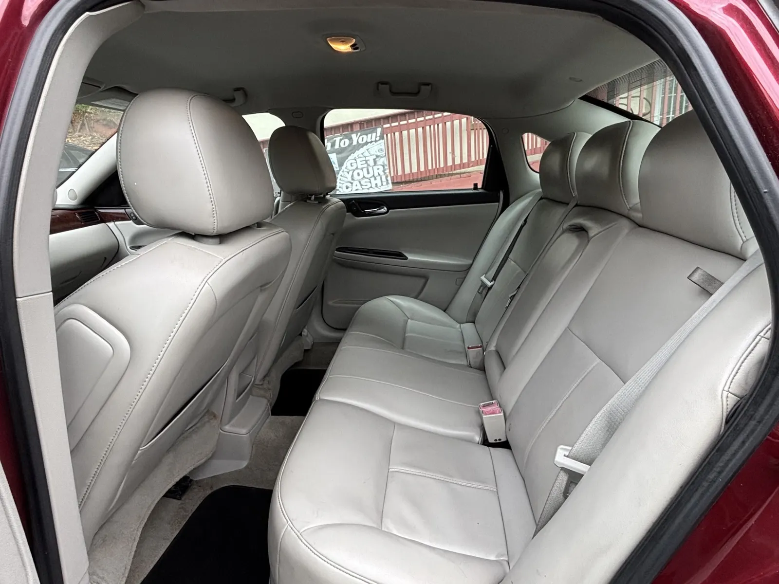2011 CHEVROLET IMPALA — photo 6