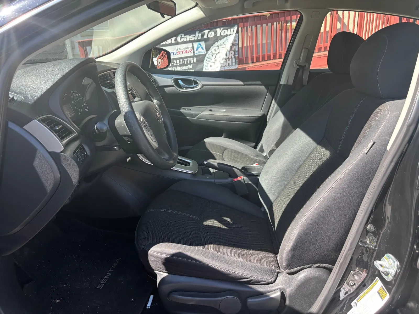 2015 NISSAN SENTRA — photo 4