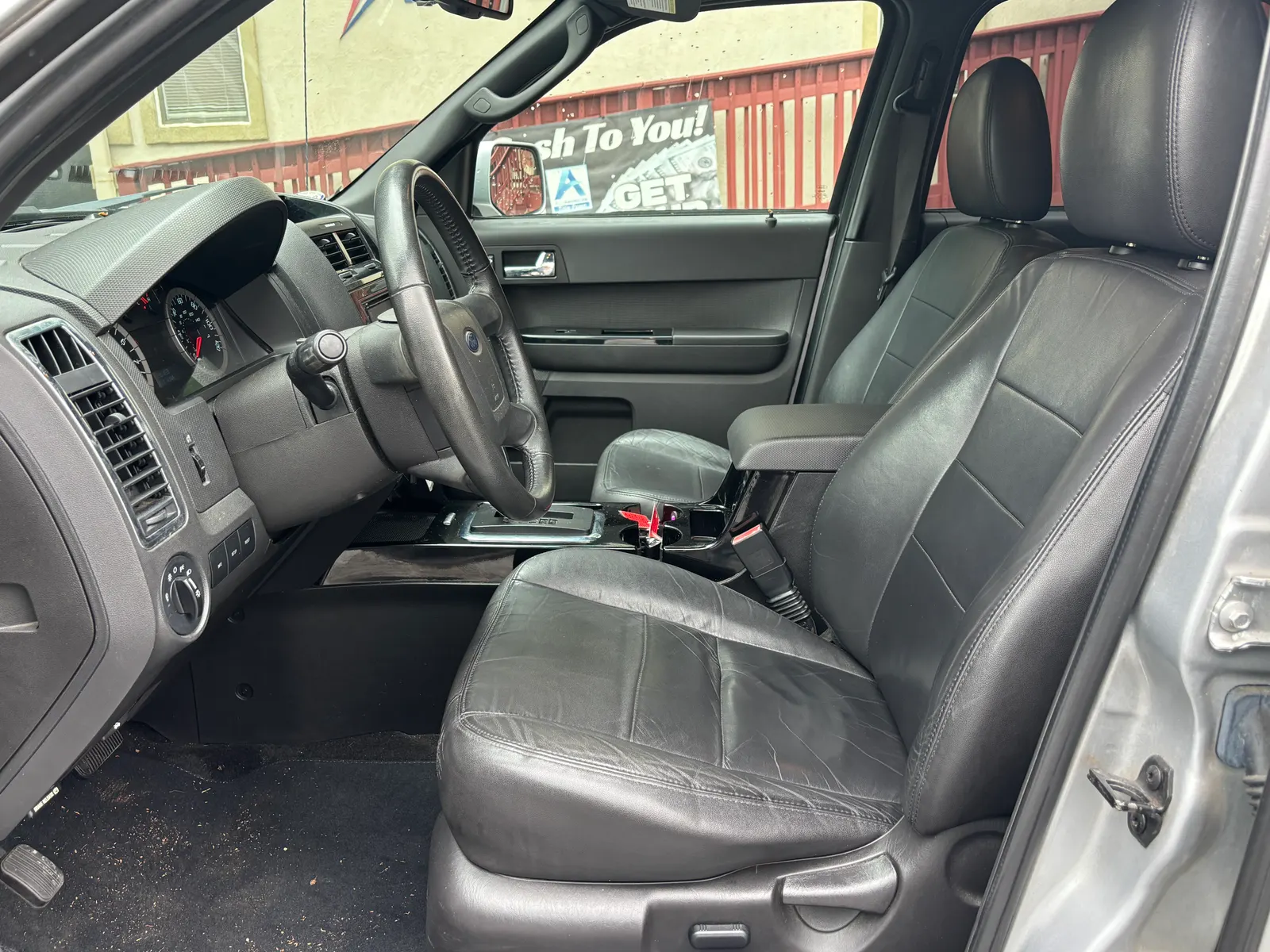 2012 FORD ESCAPE — photo 4